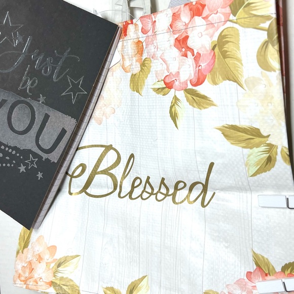 BE WELL COLLECTION GIFT SET - Picture 13 of 16